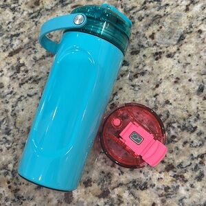 BruMate with extra lid.